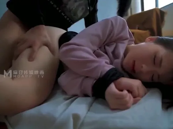 sex nơi công cộng Bị tên biến thái bắt cóc khi đang đi dạo ~lin sihao